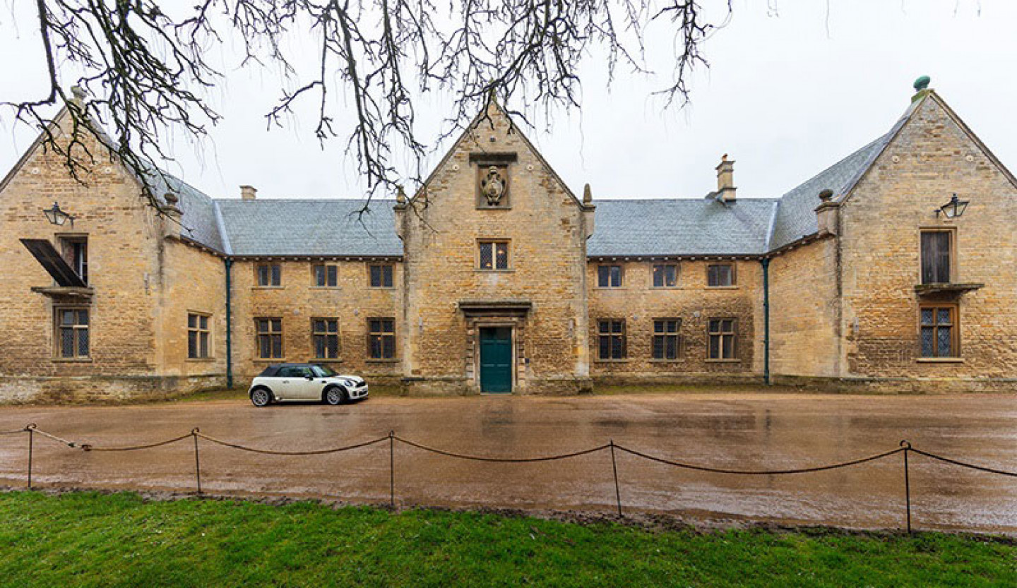 Belton-Stables - External