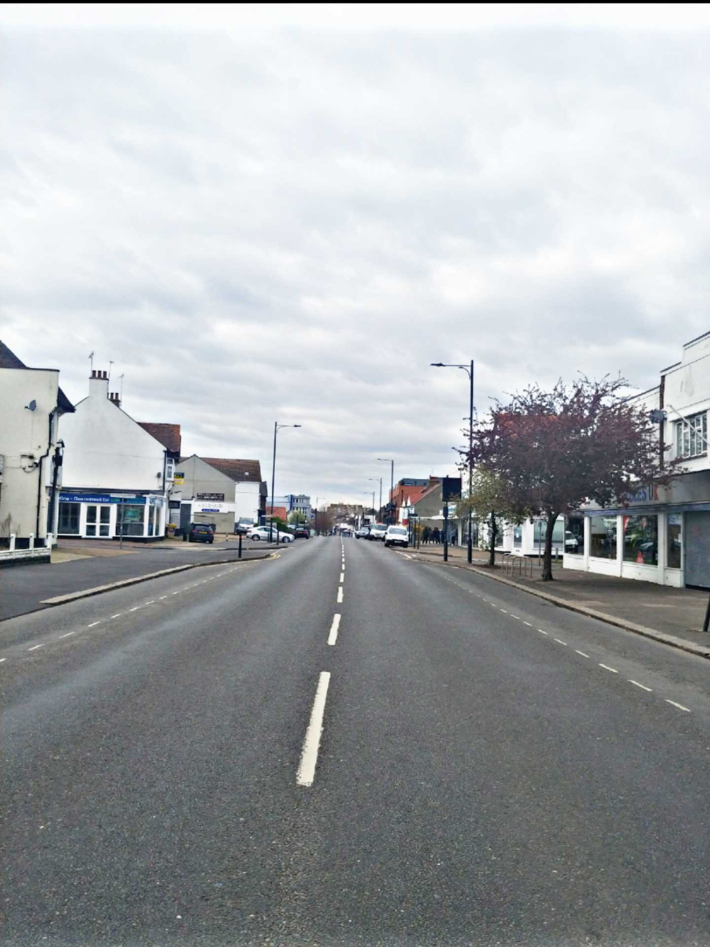 This is a photo taken in the first week of Lockdown, and was taken along the normally very busy A13, a busy main road from London to Southend-on-sea in Essex. This stretch of the A13 was taken in Leigh-on-sea, Essex. © Helene Robinson