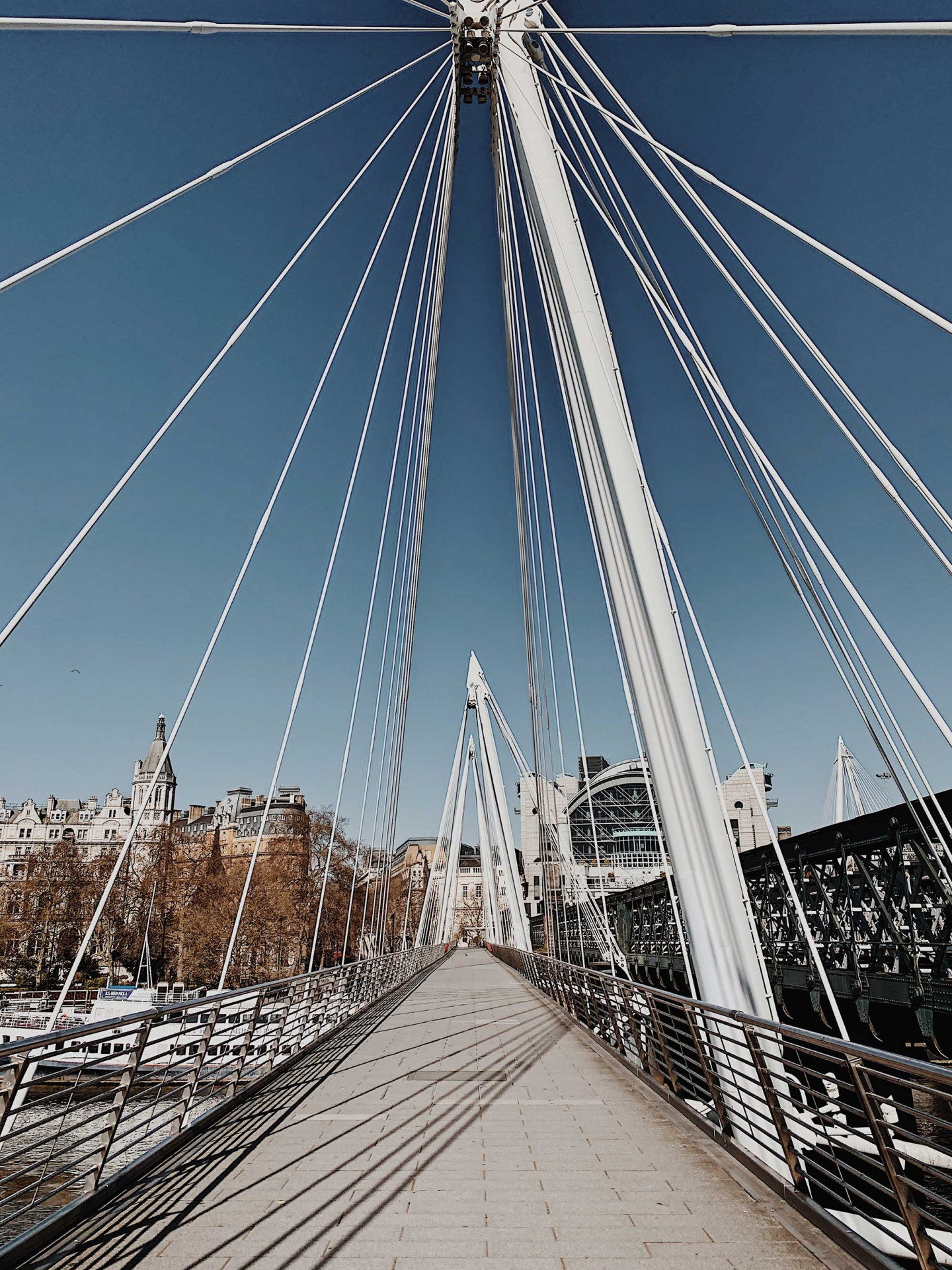 I live in central London and photograph the city whilst I am out on my errands - daily exercise, food shops and so on - and upload them to Instagram to give people a sense of what the city looks\ed like during the coronavirus pandemic. © Luke Abrahams