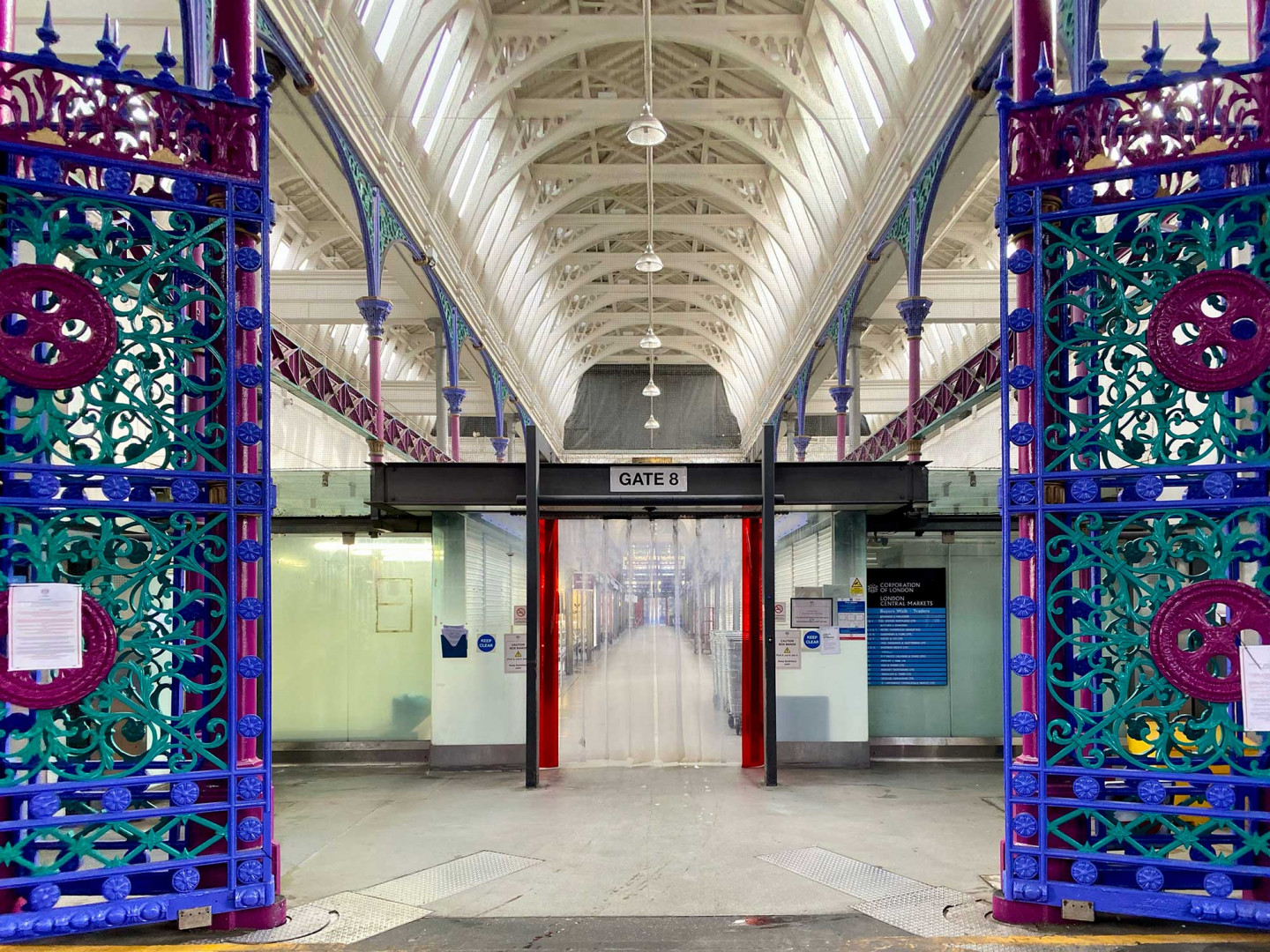 Smithfield Market, East London, 9.30am, 14 April 2020 © Mark Tyler