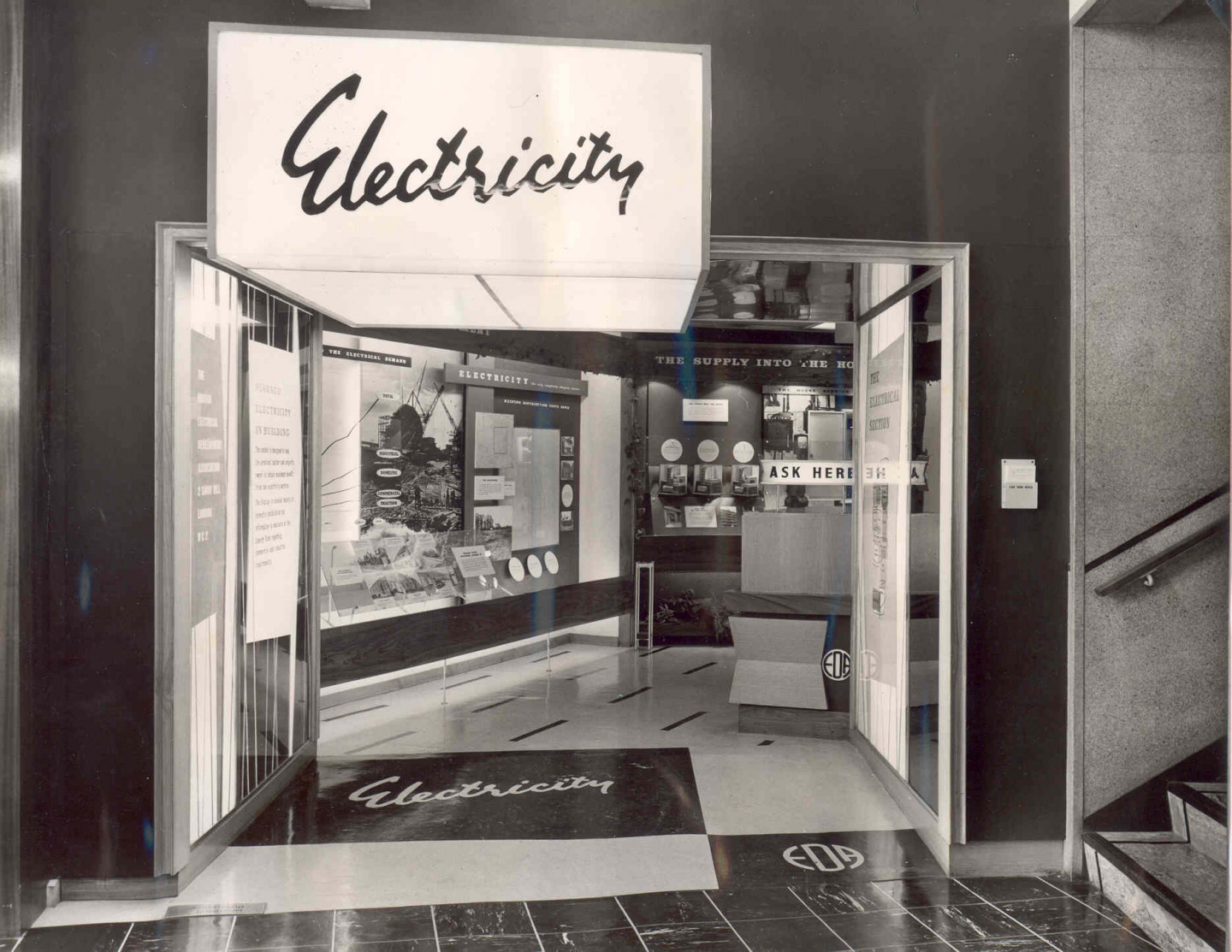 Electricity display, 26 Store Street, 1961 © Building Centre archive